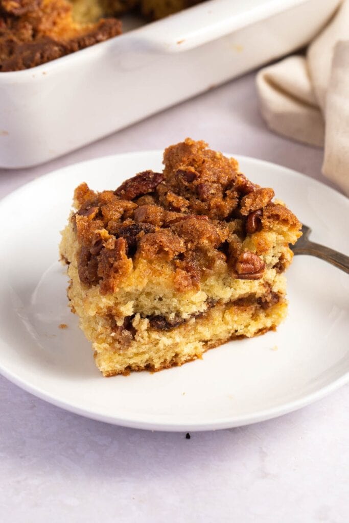 Christmas Coffee Cake with Cinnamon and Pecan Nuts