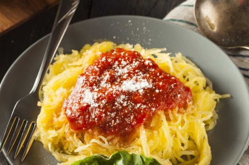 What to Serve With Spaghetti Squash (23 Easy Side Dishes)