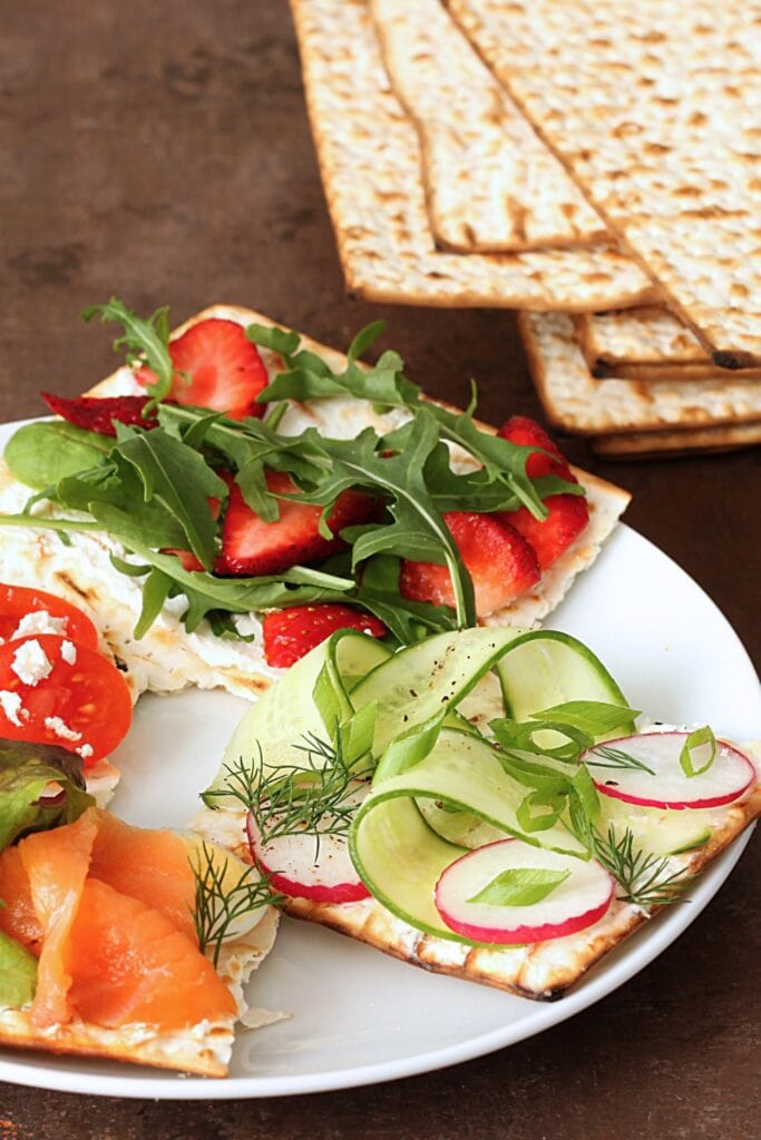 Matza Sandwich with Cucumber, Salmon and Strawberries